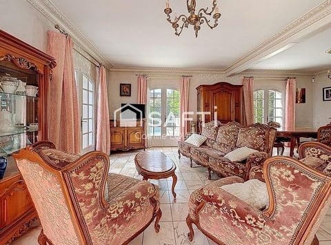 Latresne, Aquitaine 33360
