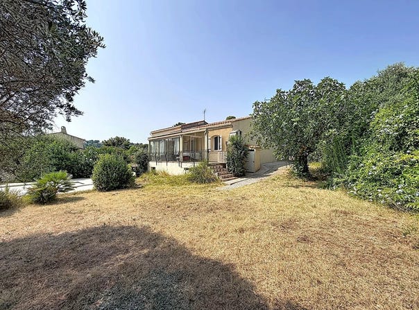 Les Angles, Gard 30133