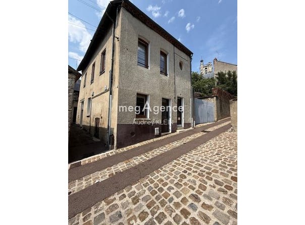 Joigny, Bourgogne 89300