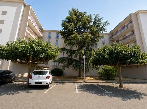 Narbonne, Languedoc-Roussillon 11100