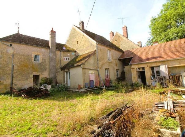 Champlemy, Burgundy 58210