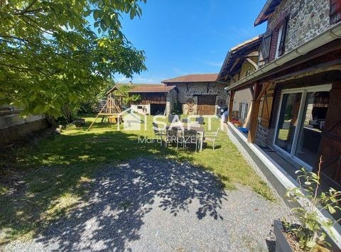 Deux Grosnes, Rhône-Alpes 69860