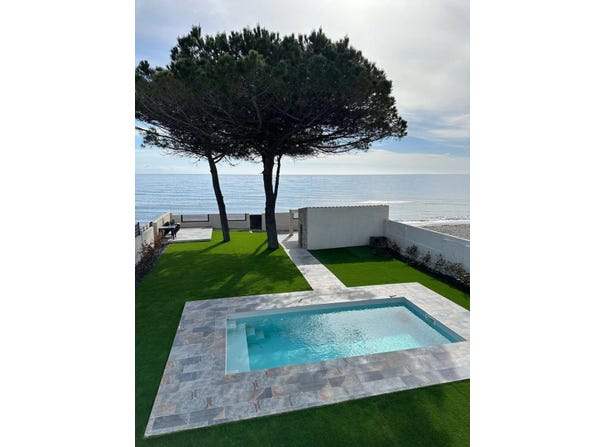 Lucciana, Corsica 20290