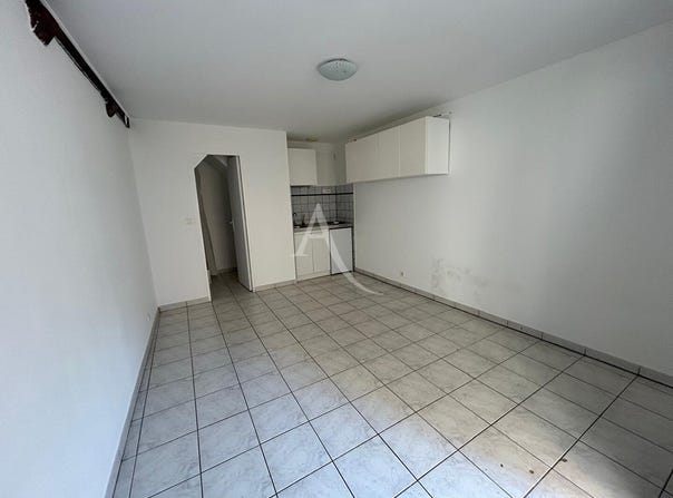 LINAS, Île-de-France 91310