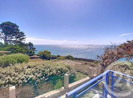 ARZON, Brittany 56640