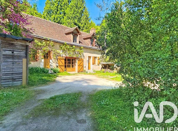Luynes, Centre-Val de Loire 37230