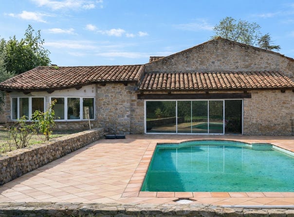 Ladern-sur-Lauquet, Languedoc-Roussillon 11250