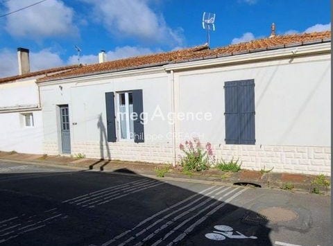 Rochefort, Poitou-Charentes 17300