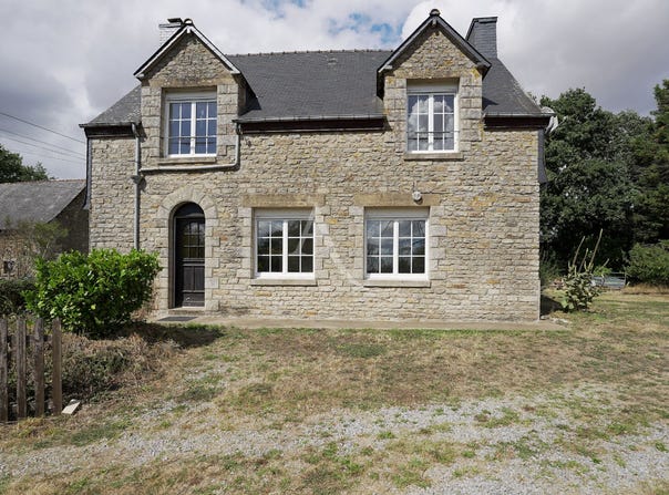 LOYAT, Brittany 56800
