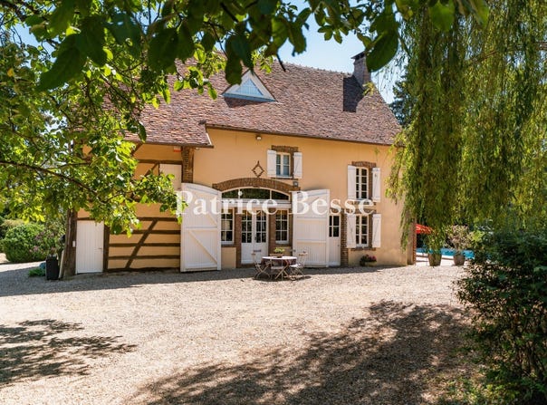 Toucy, Burgundy 89130