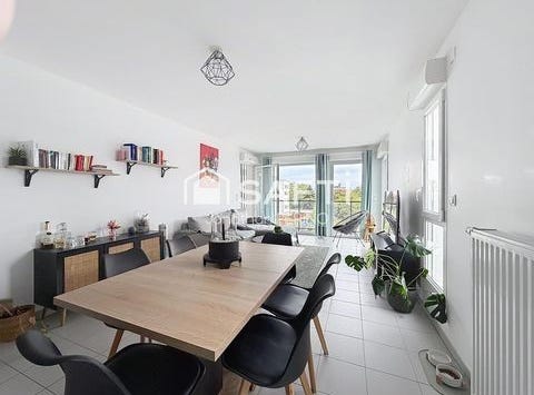 Reims, Champagne-Ardenne 51100