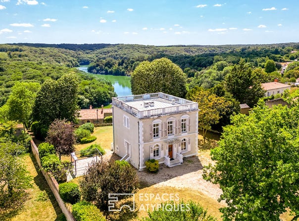 MERVENT, Pays de la Loire 85200
