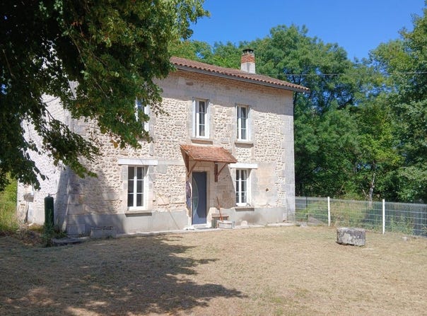 Montmoreau, Poitou-Charentes 16190