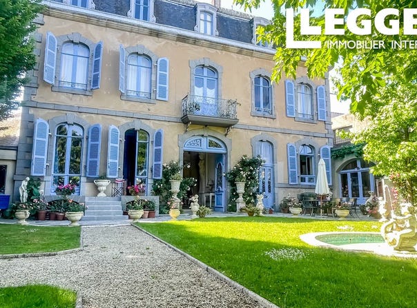 Mayenne, Pays de la Loire 53100