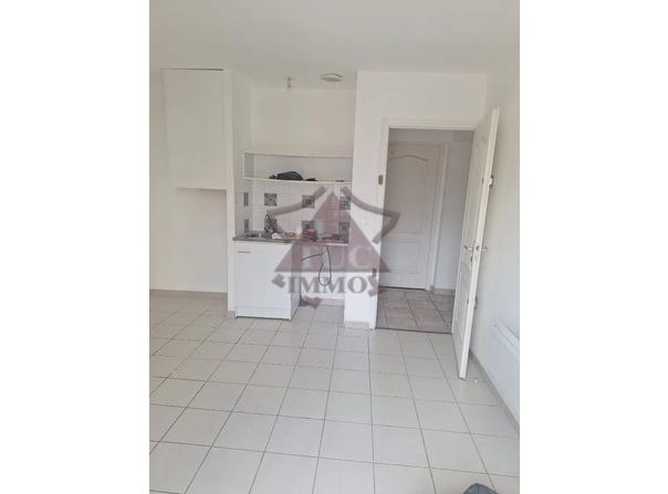 Molières-sur-Cèze, Gard 30410