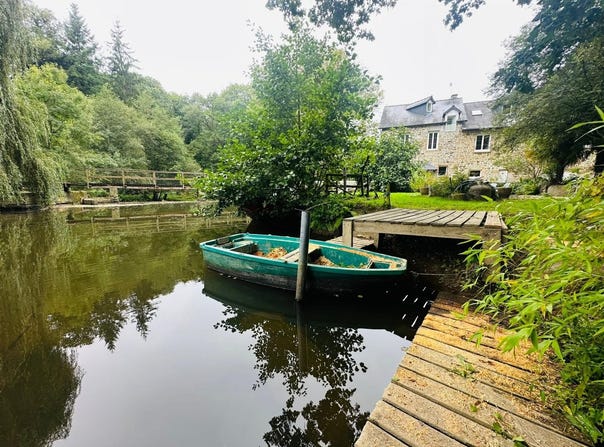 Sens-de-Bretagne, Brittany 35490