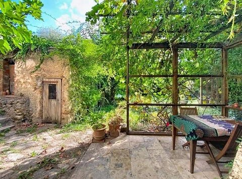 Cotignac, Provence-Alpes-Côte d'Azur 83570
