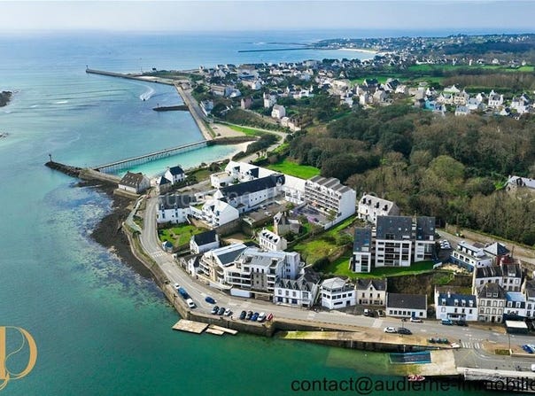 Audierne, Brittany 29770