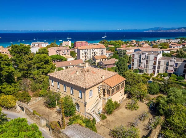 L'Île-Rousse, Corsica 20220