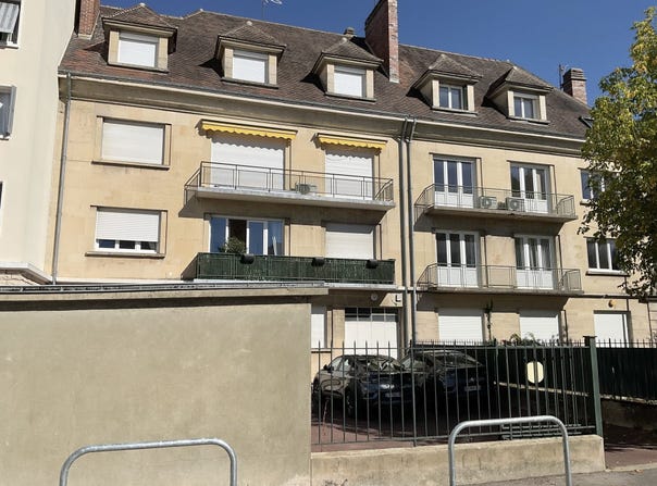 Troyes, Champagne-Ardennes 10000
