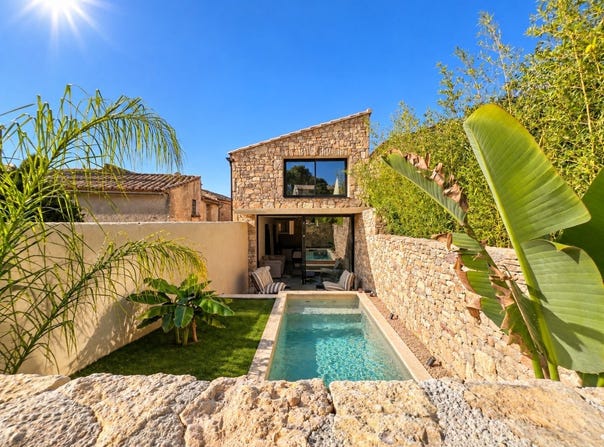 Uzès, Languedoc-Roussillon 30700