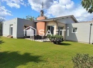 Marsas, Aquitaine 33620