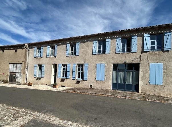 Charroux, Auvergne 03140