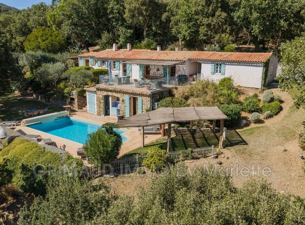 La Garde-Freinet, Provence-Alpes-Côte d'Azur 83680