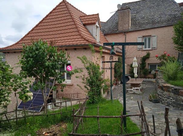 Firmi, Aveyron 12300