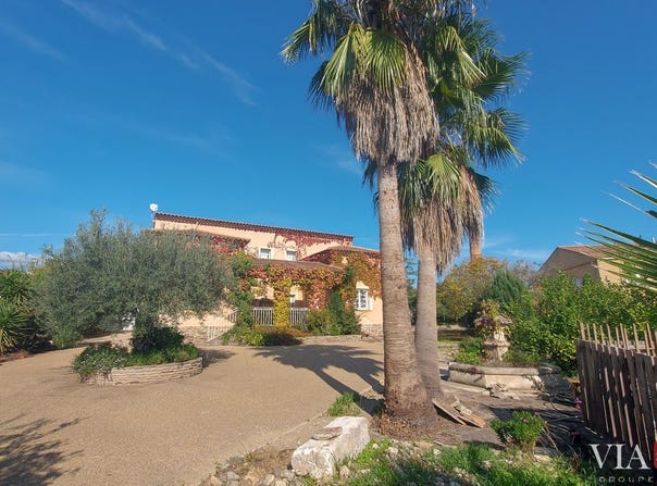 Espondeilhan, Languedoc-Roussillon 34290