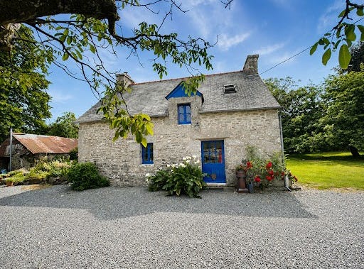 ROSTRENEN, Brittany 22110