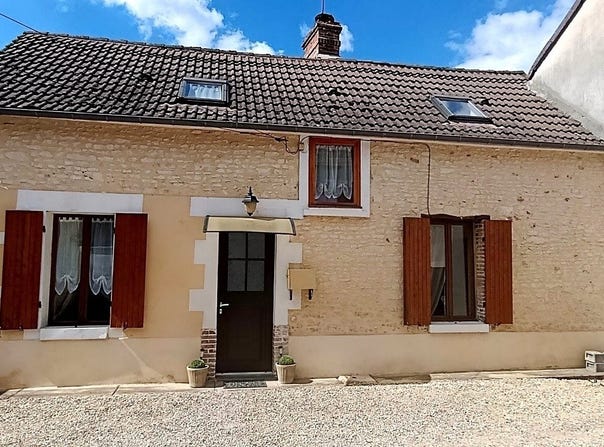 Seignelay, Burgundy 89250