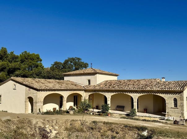 Tourbes, Languedoc-Roussillon 34120