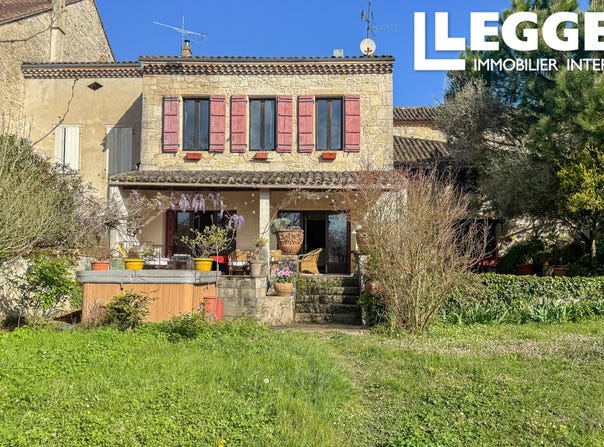 Castelsagrat, Occitanie 82400