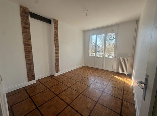 Nevers, Nièvre 58000