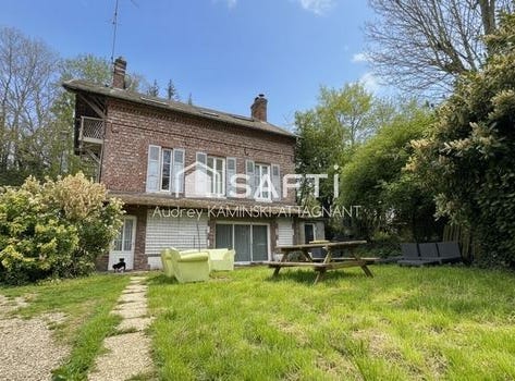 Gisors, Haute-Normandie 27140