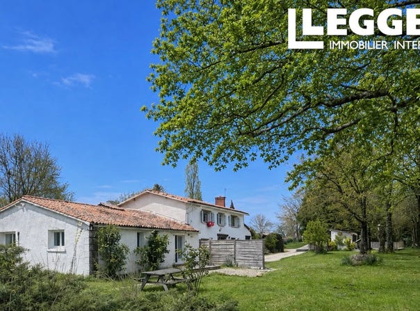 Coulombiers, Nouvelle-Aquitaine 86600