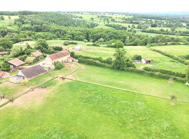 Vallon-en-Sully, Auvergne 03190