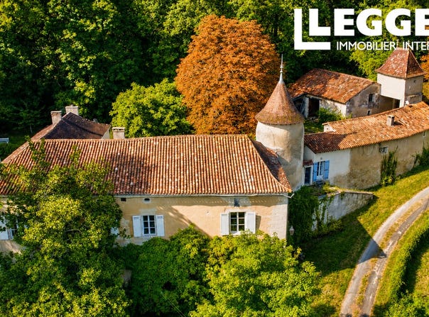 Saint-Astier, Nouvelle-Aquitaine 24110