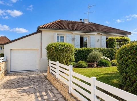 Change, Pays de la Loire 72560