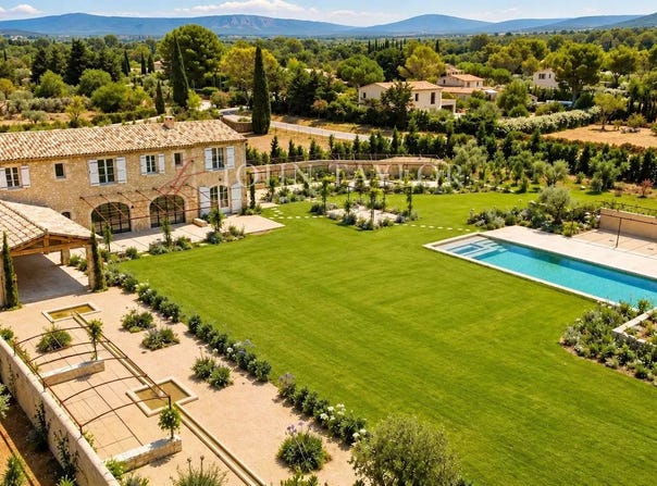 Eygalières, Provence-Alpes-Côte d'Azur 13810