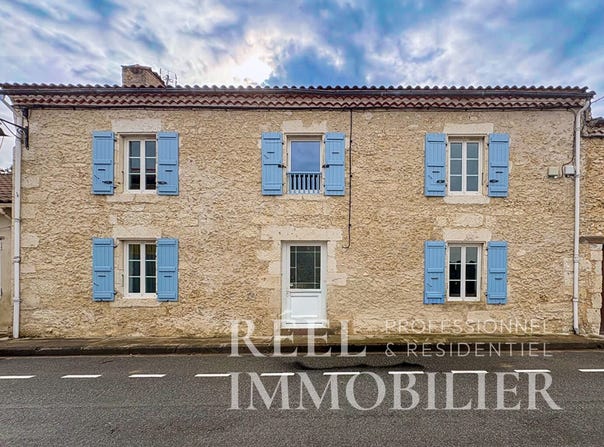 Valence-sur-Baïse, Midi-Pyrénées 32310