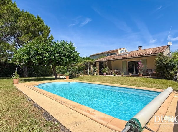 Roquemaure, Languedoc-Roussillon 30150
