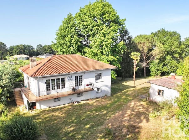 Orthez, Aquitaine 64300
