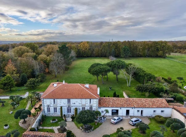 Saintes, Poitou-Charentes 17100