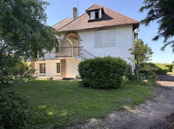 Cuisery, Burgundy 71290