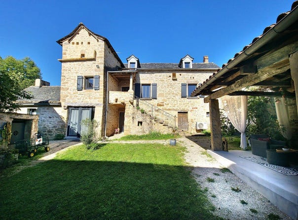 LA ROUQUETTE, Occitanie 12200