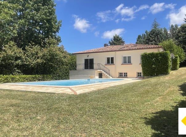 Agen, Aquitaine 47000