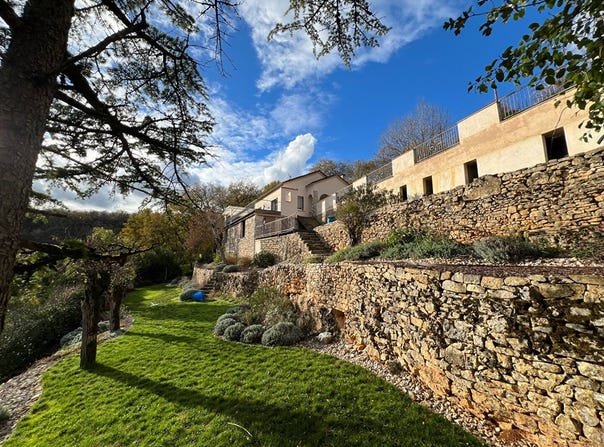 Caylus, Midi-Pyrénées 82160