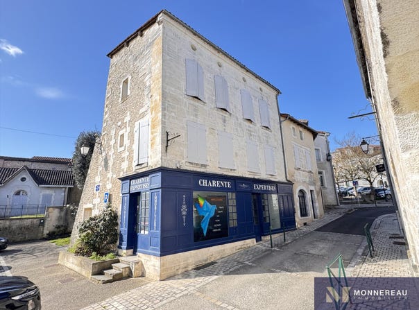 Barbezieux-Saint-Hilaire, Poitou-Charentes 16300
